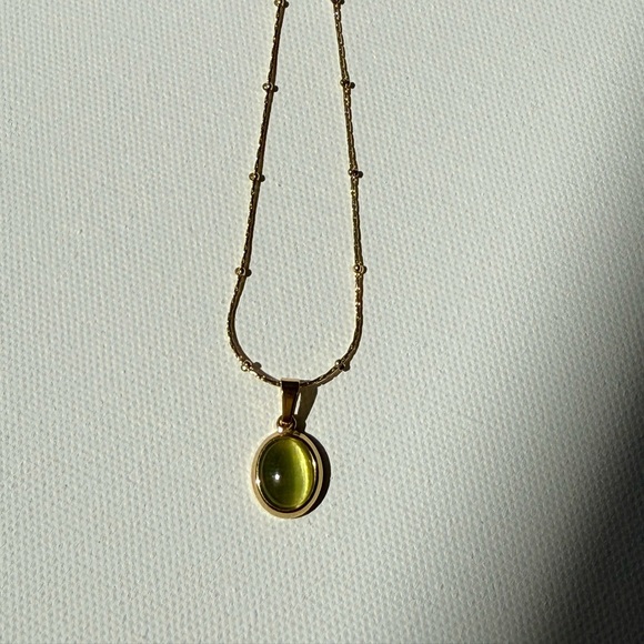 18K Gold Necklace Stainless Steel Opal Oval Pendant Necklace - Picture 5 of 7